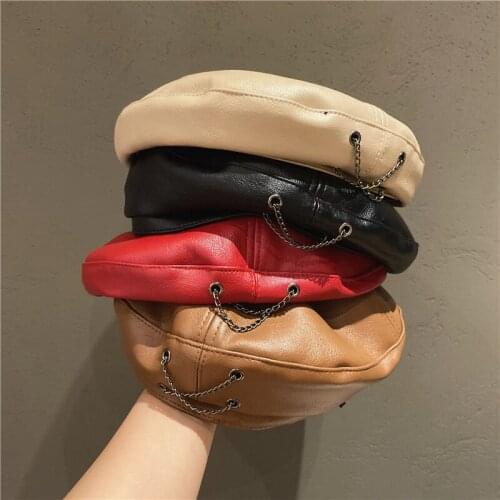 Korean version of the cross chain hat female autumn and winter all-match imitation leather rivet painter hat British retro beret