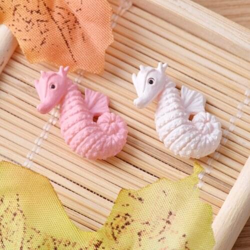 Random Color 1Pc Seahorse Miniature Dollhouse Bonsai Fairy Garden Landscape Lovely Seahorse Decoration