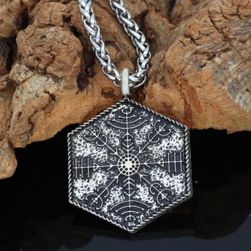 Mens Fashion Viking Hexagon Compass Pendant Necklace Scandinavian Antique Pirate Necklace Long Chain Male Women Jewelry