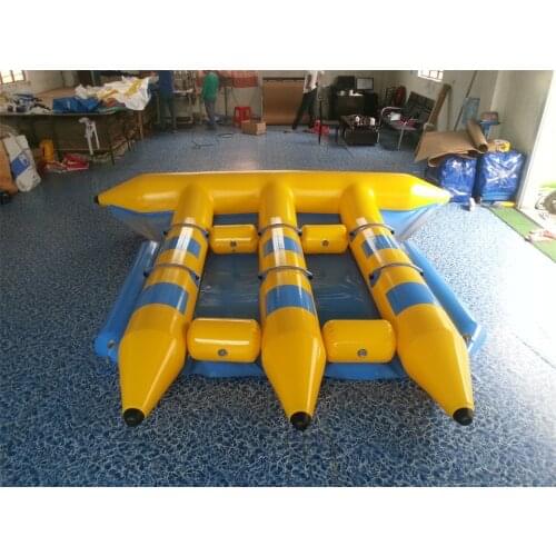 High quality outdoor water amusement equipment, water inflatable toys, PVC material 6 people flying fish boat banana boat for sa