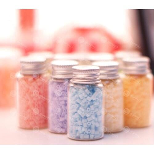 550pcs bottle 2.6MM mini hama beads Iron bead variety of colors foodgrade Perlen perler fuse beads Kids Education Diy Toy