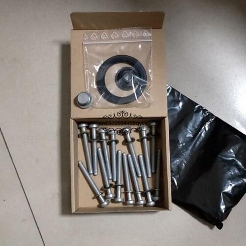 Eight-speed gearbox front oil seal repair kit X6 E71 F07 GT N57bm wro ll sro yceF10 X1 E84 Z4 F13 Gearbox screw mounting bracket