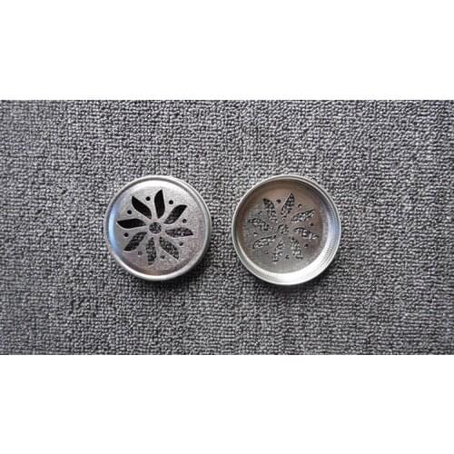Daisy Cut Mason Jar Lids , mason jars and straws are NOT included ,Metal Jar Lids for Straws