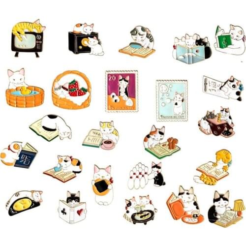 1 Pc Cartoon Enamel Pins Backpack Jewelry Accessories Cat Shape Brooches For Women Harry Style Cute Pin Badge Friends Gifts