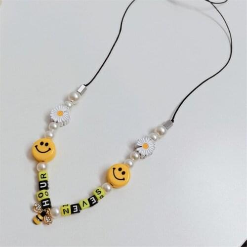 KRIS SEVEN Hour Fashion Daisy Bracelet GD Smiling Face Letter Pearl Necklace Pendant Decorative Supplies