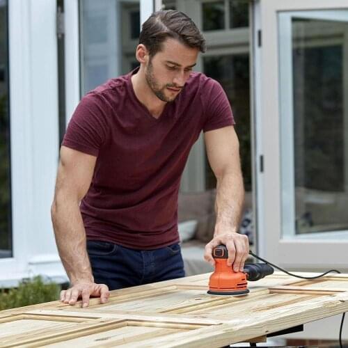 Black + Decker BEW210 230Watt Random Orbit Sander