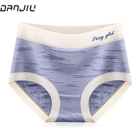 Women Cotton Stripe Breathable Modal High Elasticity Panties Seamless Middle Waist Jacquard Soft Simple Style Underwear Breifs