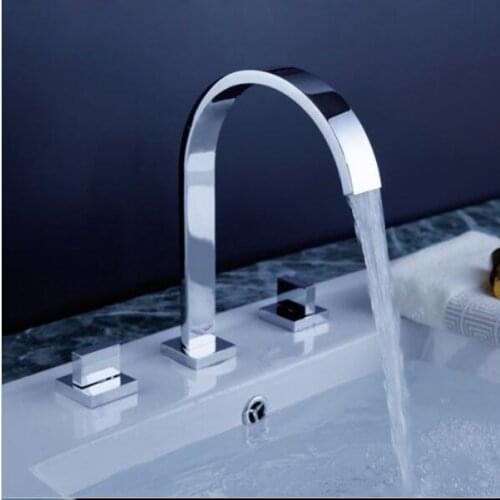 Polished Chrome Torneira Banheiro Two Handles Deck Mounted Bathroom Widespread Faucet Bathroom Basin sink Mixer Tap 6205
