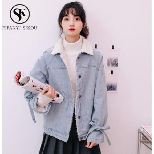 Vintage Denim jacket 2019 Autumn Winter Womens Fashion Embroidery Short Jeans Jacket women Casual Warm Lambswool Coat Female