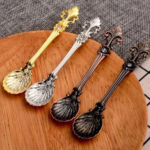1Pcs Retro Style Teaspoon Multi Purpose Nice Gift Coffee Stirring Spoon Zinc Alloy Long Handle Kitchen Tableware S/L