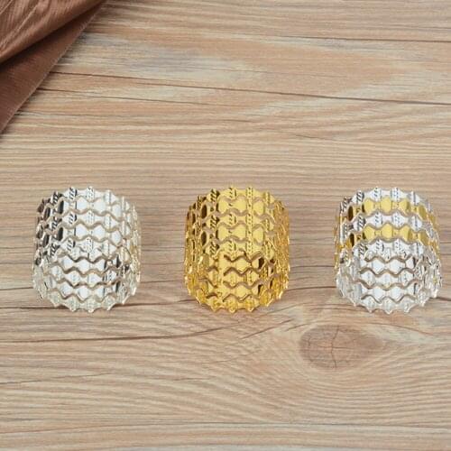 SHSEJA 5pcs/lot Napkin floral Napkin ring gold / silver luxury European-style cloth hoop napkin ring buckle cloth ring