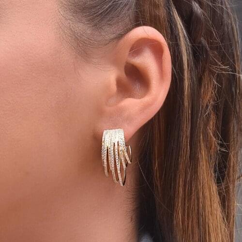 2019 New arrived earring new design multi wrap circle hoop for women paved rainbow colorful cz gorgeous fashion female jewelry