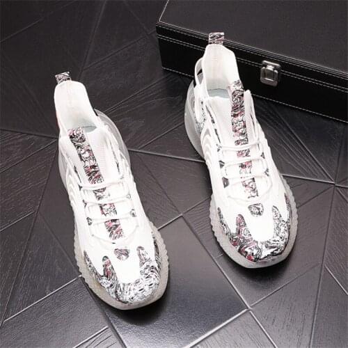 New Luxury White Fashion Sneakers Breathable Lightweight Men Casual Shoe Spring Autumn Non-Slip Popular Mesh Lace Up Sneake S102