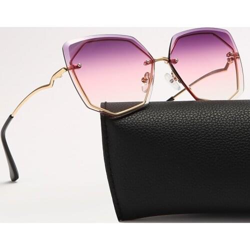 HJYHOPE Womens Cat Eye Sunglasses