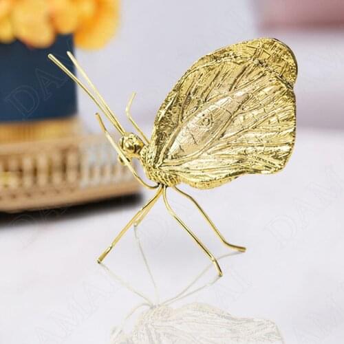 Gilded Metal Figurines Creativity TV Cabinet Decorative Butterfly Statue Simplicity European Home Decoration Modern Ornaments