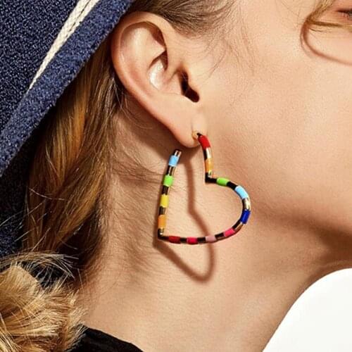 Women Multicolor Stripe Heart Big Hoop Earrings Party Piercing Jewelry Fashion Vintage Round Night Party Accessory Gift