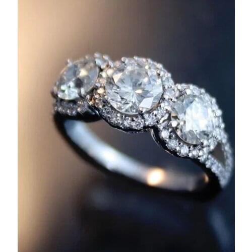 Huitan Fashion Contracted Style Womens Rings Shiny White Cubic Zirconia Delicate Accessories for Party Female Aesthetic Jewelry