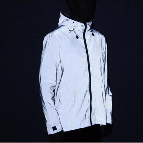 New 2021 dovetail reflective jackets men hooded jacket hip hop night reflect light harajuku windbreaker coat jaqueta masculina