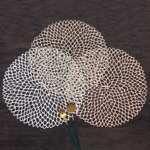 Flower Shape Hollow PVC Bronzing Placemat For Dinner Table Mat Coffee Tables Tableware Plates Decoration Kitchen Accessories