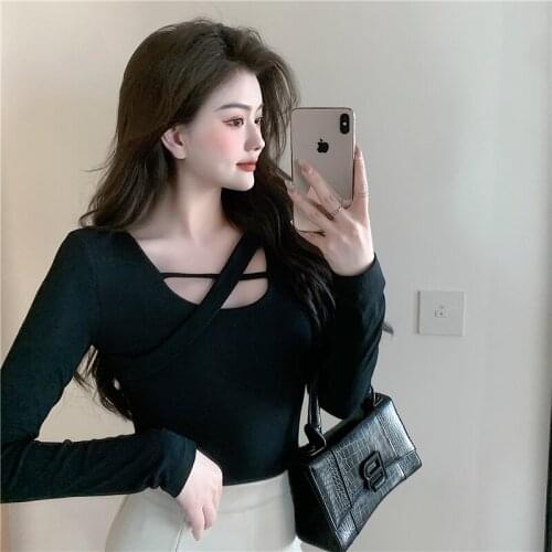 Sexy Slim Cotton Solid Color Women Shirts New T-shirt Spring 2021 New Long-Sleeved White black Short Women top 1571A