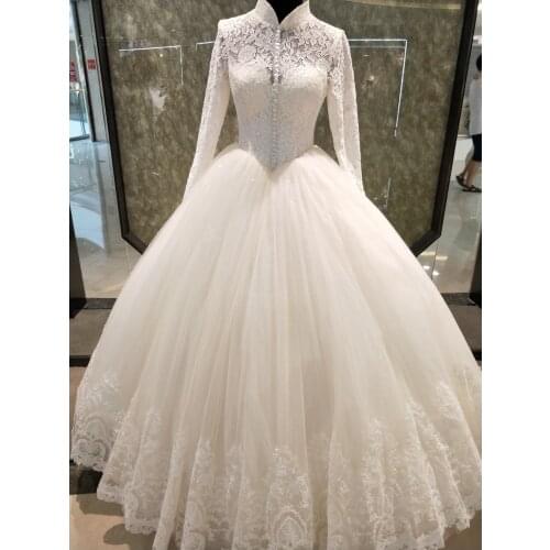 Ivory Long Sleeves Muslim Wedding Dresses In Stock Robe De Soirée De Mariage High Neck Lace Ball Gown Bridal Dress 2021