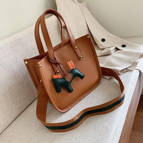 Black womens handbag fashion design ladies Messenger bag female shoulder bag business bag new discount bags for women 2019 girl