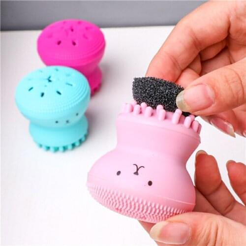 1pcs Cute Small Octopus Facial Cleansing Brush Silicone Handheld Face Brush Massager Face Scrubber for Deep Cleaning Exfoliating