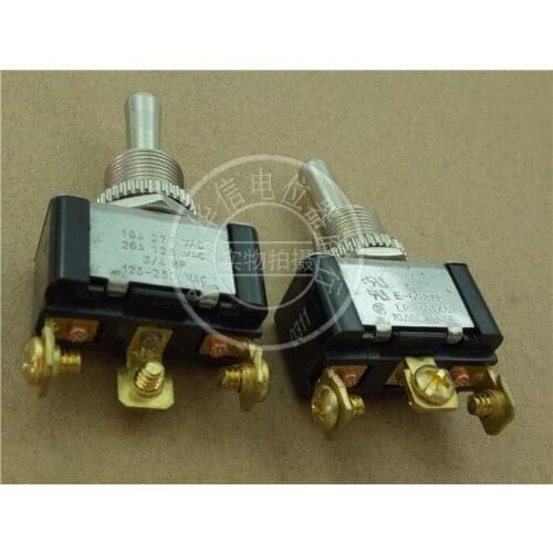 Original new 100% E-60272 LR-39145 10A277VAC 20A125VAC toggle switch left and right reset 3pin