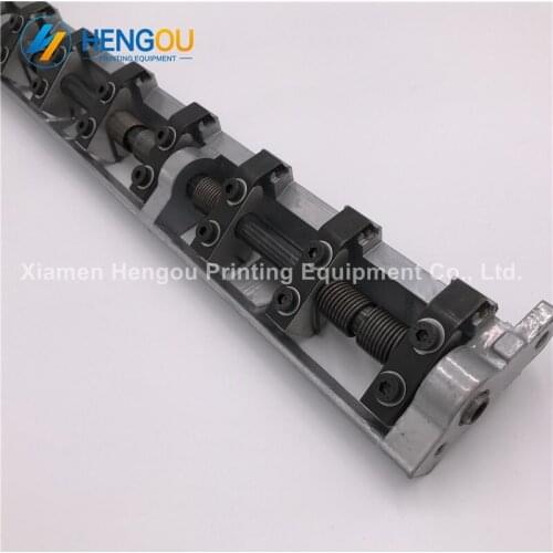 2 pieces offset SM52 PM52 machine Delivery Gripper Bar G4.014.001F SM52 printing machine parts
