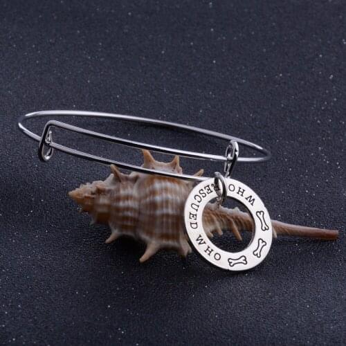 Who Rescued Who Hollow Round Charm Bracelet Lovely Dog Bones Cat Pet Animal Women Bracelet Hand Pendant Charm Jewelry Gift