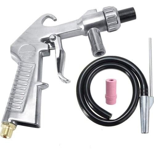 Sand blasting gun with ceramic nozzle and feed abrasive hose