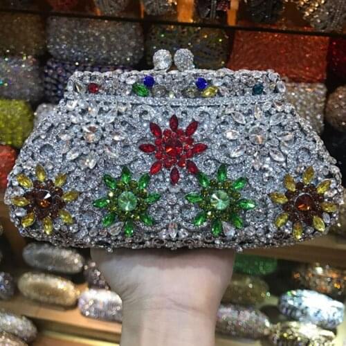 2018 Women Evening Bags Luxury Diamond Crystal Clutches Ladies Wedding Clutch Purse Red Party Bag