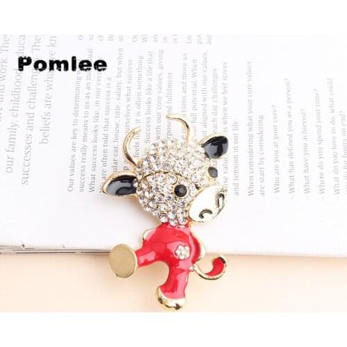 Pomlee 3 Color Rhinestone Bull Brooches For Women Zodiac Calf Brooch Pin 2021 Year Animal Brooch Available