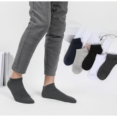New Product 100% Cotton Men Thin Socks Summer Breathable High Quality Socks Faceless Boat Black Socks Student Size 39-44