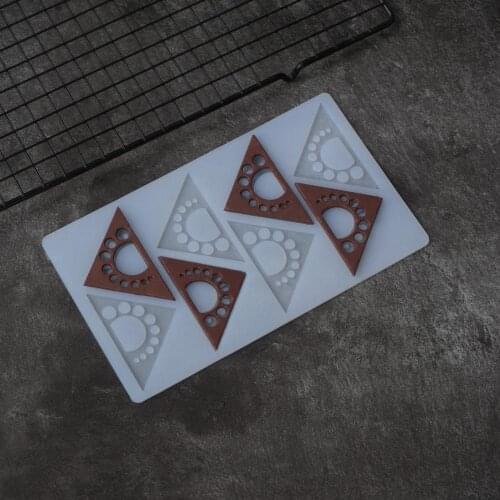Hollow Out Triangle Shape Chocolate Mold Cake Decorating Tools Silicone Mold Transfer Sheet Baking Stencil Chablon