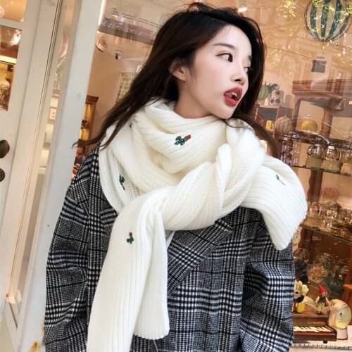 2019 Spring Fashion Artificial Wool Knitted Scarf Women Cute Embroidery Cactus Strawberry Scarf Female Knitted Warm Scarf Shawl