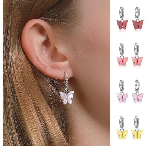 Fashion butterfly Shaped Pendant Acrylic Earrings For Women Girls Classic Design Animal Charms Stud Ear Jewelry Party Gifts