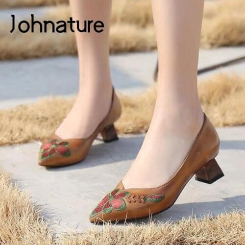 Johnature Pumps Women Shoes Pointed Toe Genuine Leather Retro Embroider Spring/Autumn Handmade Concise Platform Ladies Shoes