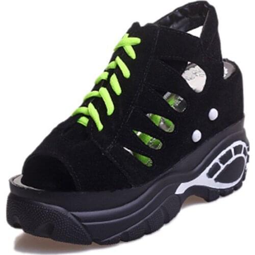 Women New Brand Sandals Home Non-slip 2021 Lady Flat Slippers Plastic Female Girls Garden Shoes Hot Sale Wedge Platform Footwear