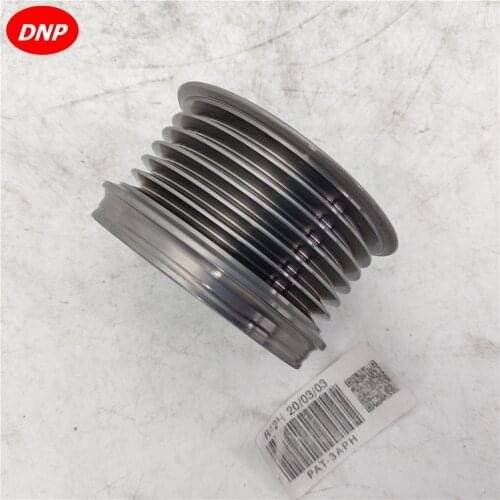 DNP Alternator Pulley Fit For B-ENZ W203 W204 W212 CL203 C209 C180K C200K 2711550215/VKM03815 / OAP7058 / 8641234019