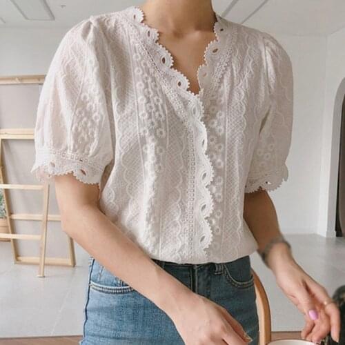 Office Ladies Lace Border Shirt Fashion Women Hollow Out White Blouse Simple Casual V-Neck Short Sleeve Blouses and Tops