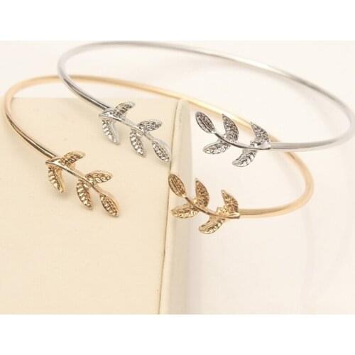 Fashion Leaf Bracelet Bangle Women Korean Jewelry Girlfriends Gift Adjustable Bracelet Alloy Gold Color Bracelets Bangle