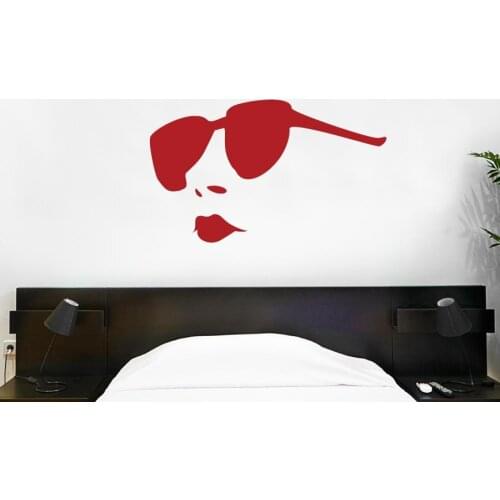 Modern Sunglasses Woman Wall Decal Sexy Lips Vinyl Wall Stickers Girls Bedroom Pattern Removable Interior Home Art Mural SYY619