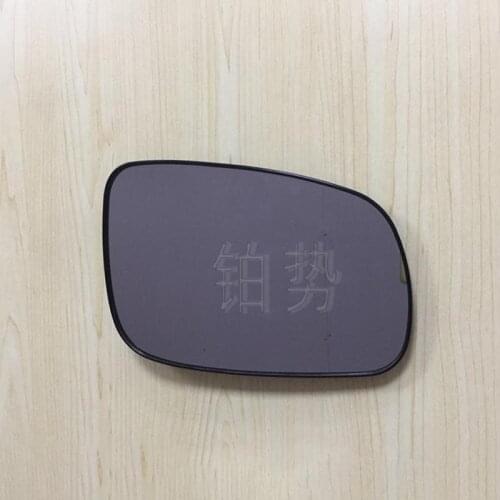 Car Reversing lens Reflective lens Perspective lens assembly 2009-Nis sanT eana 2.5L XV Rearview mirror glass auxiliary lens