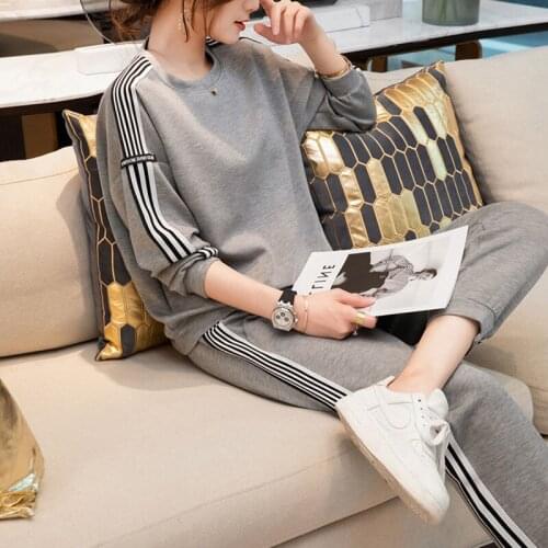 Early Autumn Striped Professional Suit 2021 New Womens Spring and Autumn Vacation Two-piece Fashion Sports Two-piece Suit