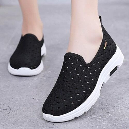 Womens Casual Vulcanized Shoes Flat Knited Mesh Ladies Sneakers Breathable Solid Female Fashion Slip On Comfortbale 2021 Summer