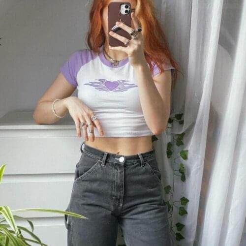 Womens Round Neck Crop Tops, Short Sleeve Heart Flame Print Slim Fit Raglan T-Shirts