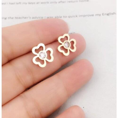 Classic Korean earringsFashion New Goddess Luxury Women Gold Color Luxe Jewelry Stainless Steel Flower