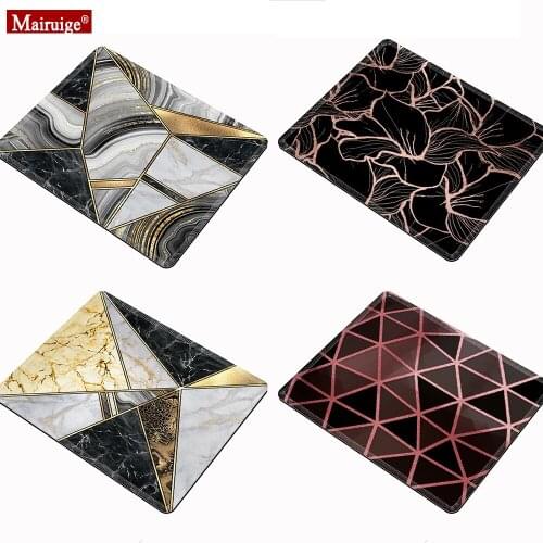 Mousepad Cute Big Breasts Japan Sexy Girl Persona 3D Gaming Desk PC Computer Persona DIY Matgamer Gamer Anime Mouse Pad 22x18cm