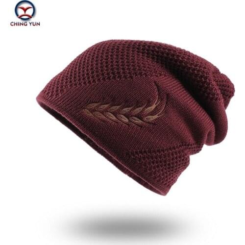 2020 New Men cotton cap Winter velvet warm cover for Man outdoor cap Knitted Hat Street Fashion knitted wool hat Men chapeau
